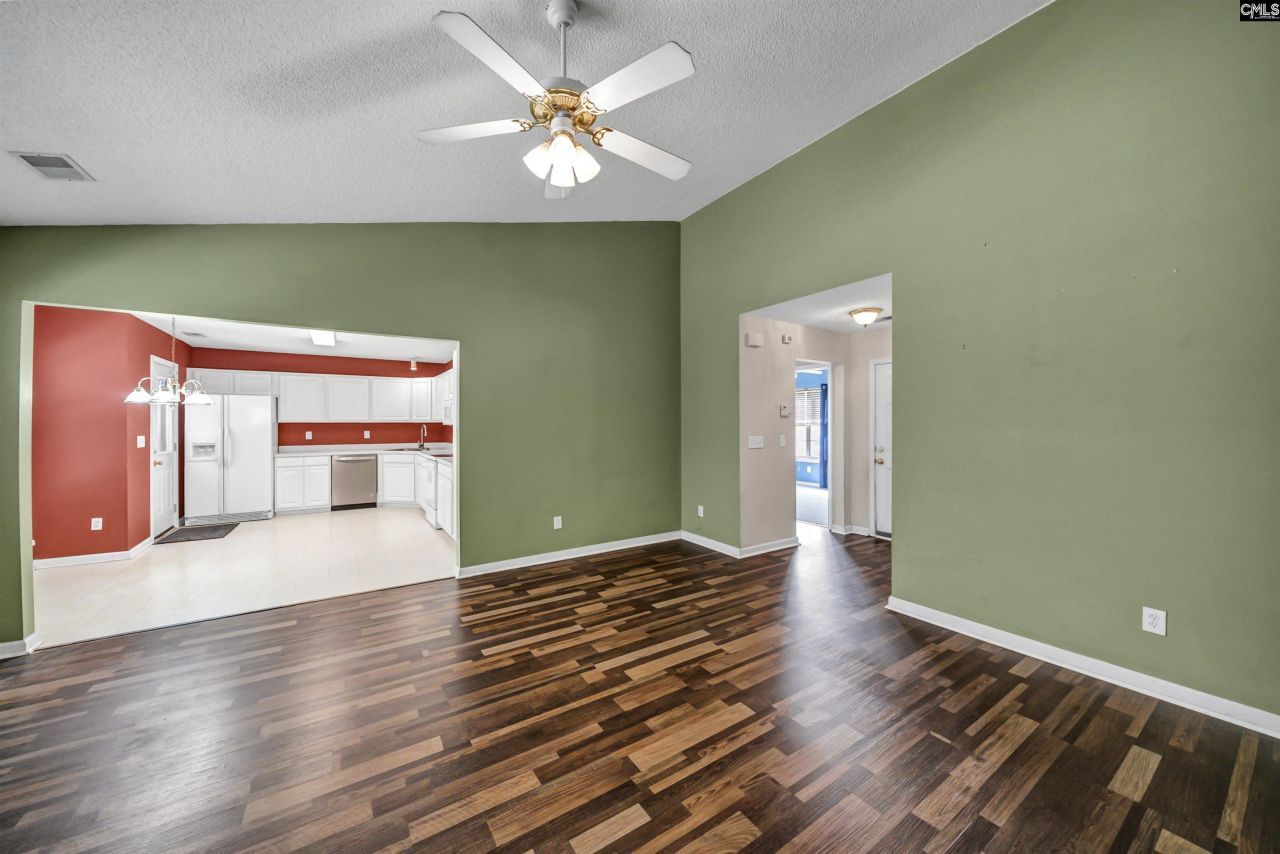 117 East Side Drive  Photo 9