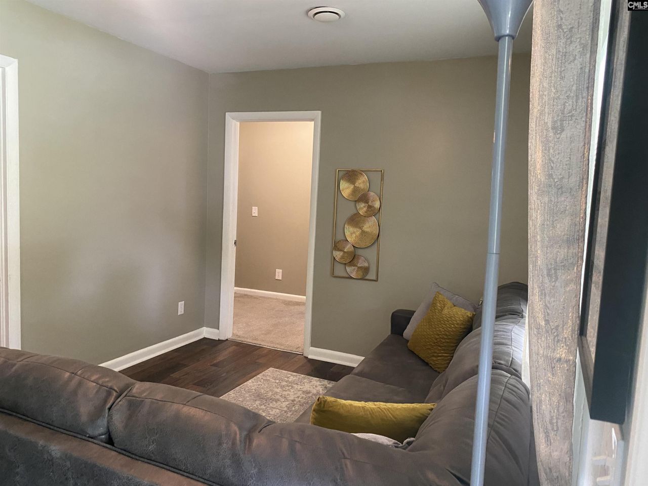 109 Christian Street  Photo 5