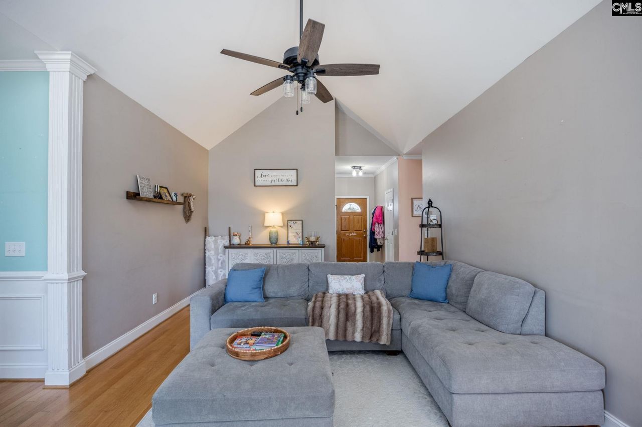 243 Haigs Creek N Photo 11