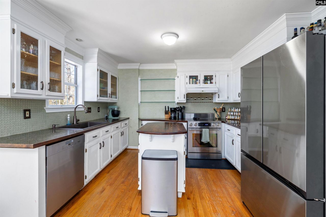 25 Glenhawk Loop Photo 14