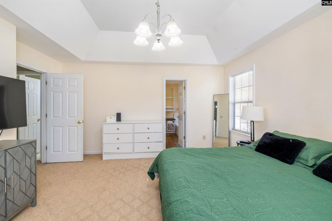 25 Glenhawk Loop Photo 23