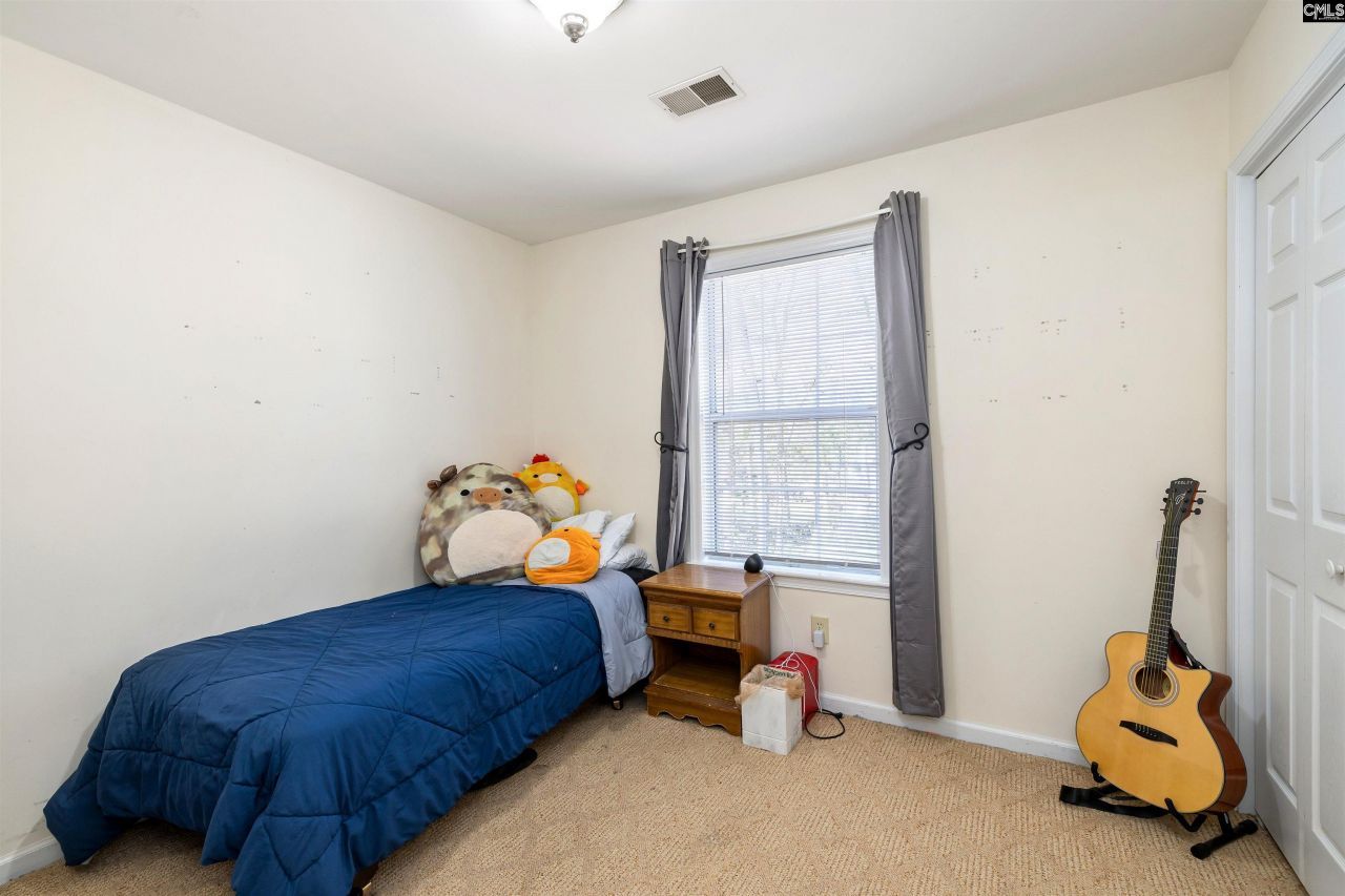 25 Glenhawk Loop Photo 37