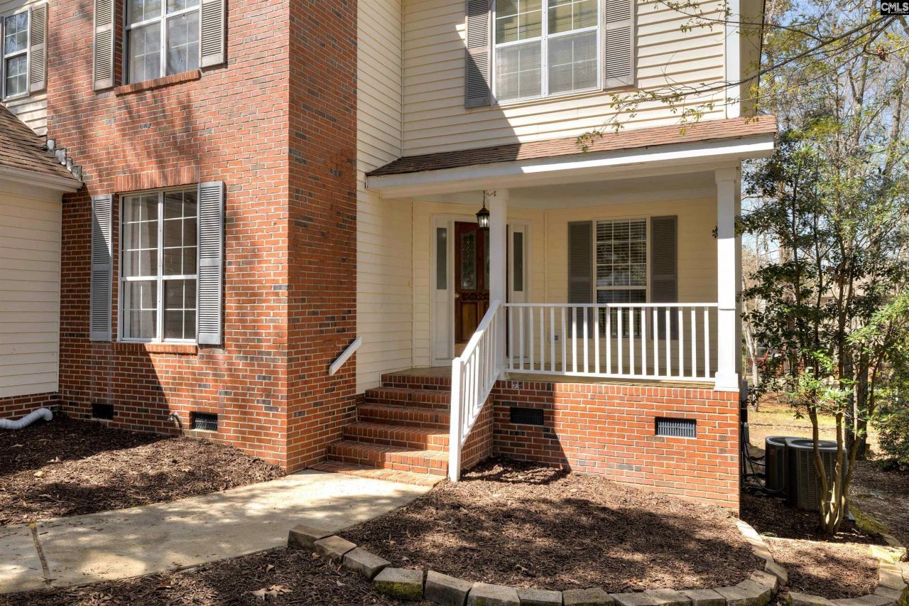 25 Glenhawk Loop Photo 48