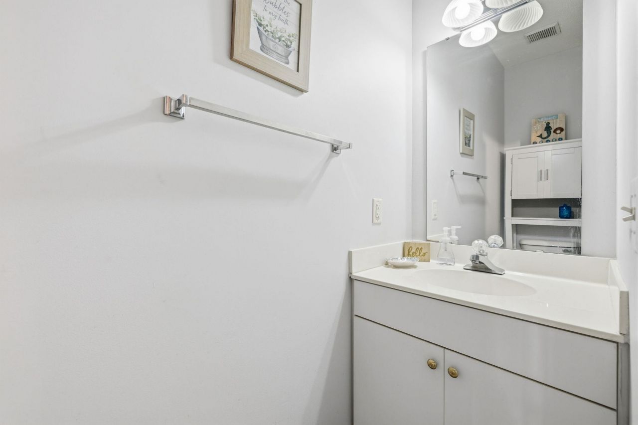 3939 Gladiola Ct.  Photo 7