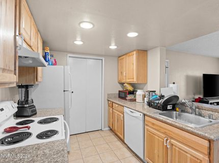 7680 Bluestone Drive, Unit # 411, Reno, NV 89511 Photo