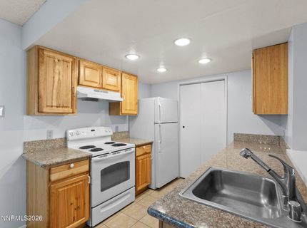 7680 Bluestone Drive, Unit # 411, Reno, NV 89511 Photo