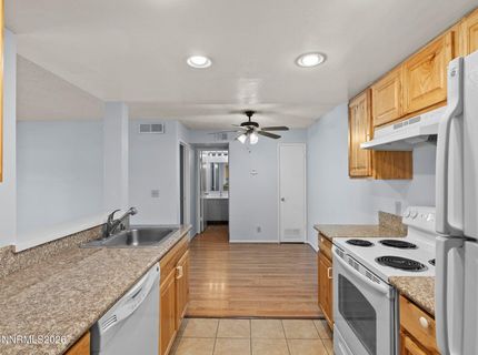 7680 Bluestone Drive, Unit # 411, Reno, NV 89511 Photo