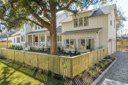 1335 Erckmann Drive photo 4