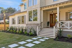 1335 Erckmann Drive photo 4