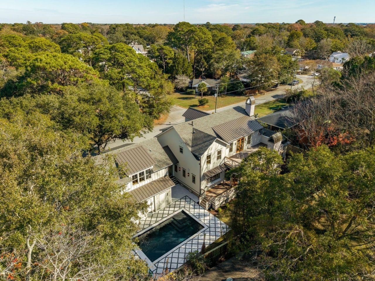 1335 Erckmann Drive Photo 8