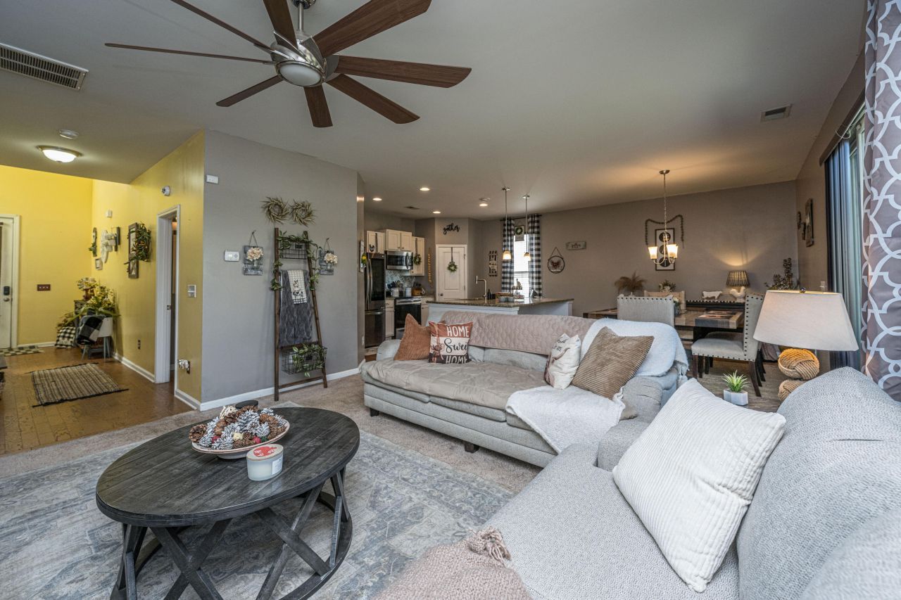 195 Hickory Ridge Way Photo 10