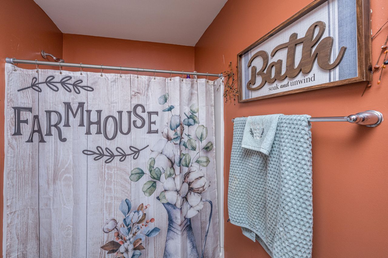 195 Hickory Ridge Way Photo 32