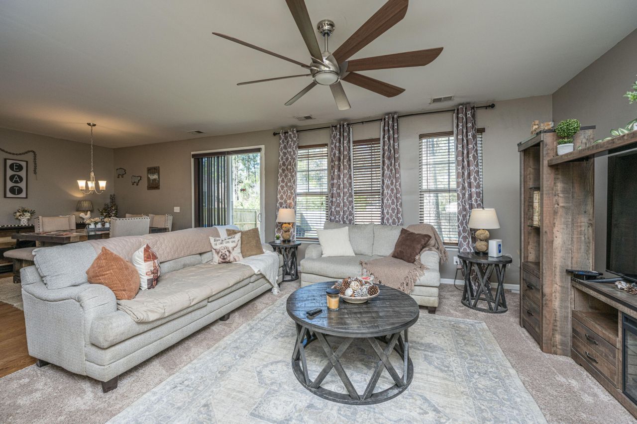 195 Hickory Ridge Way Photo 5