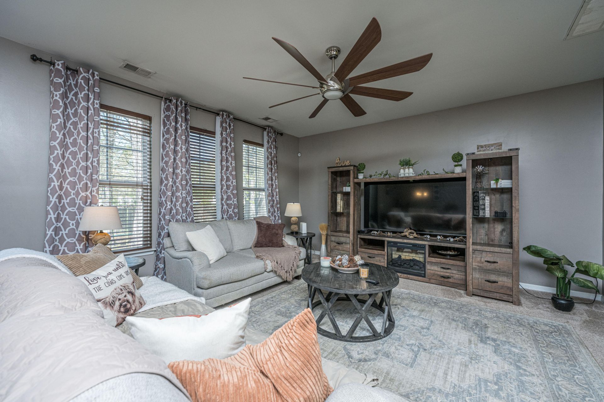 195 Hickory Ridge Way Photo 6