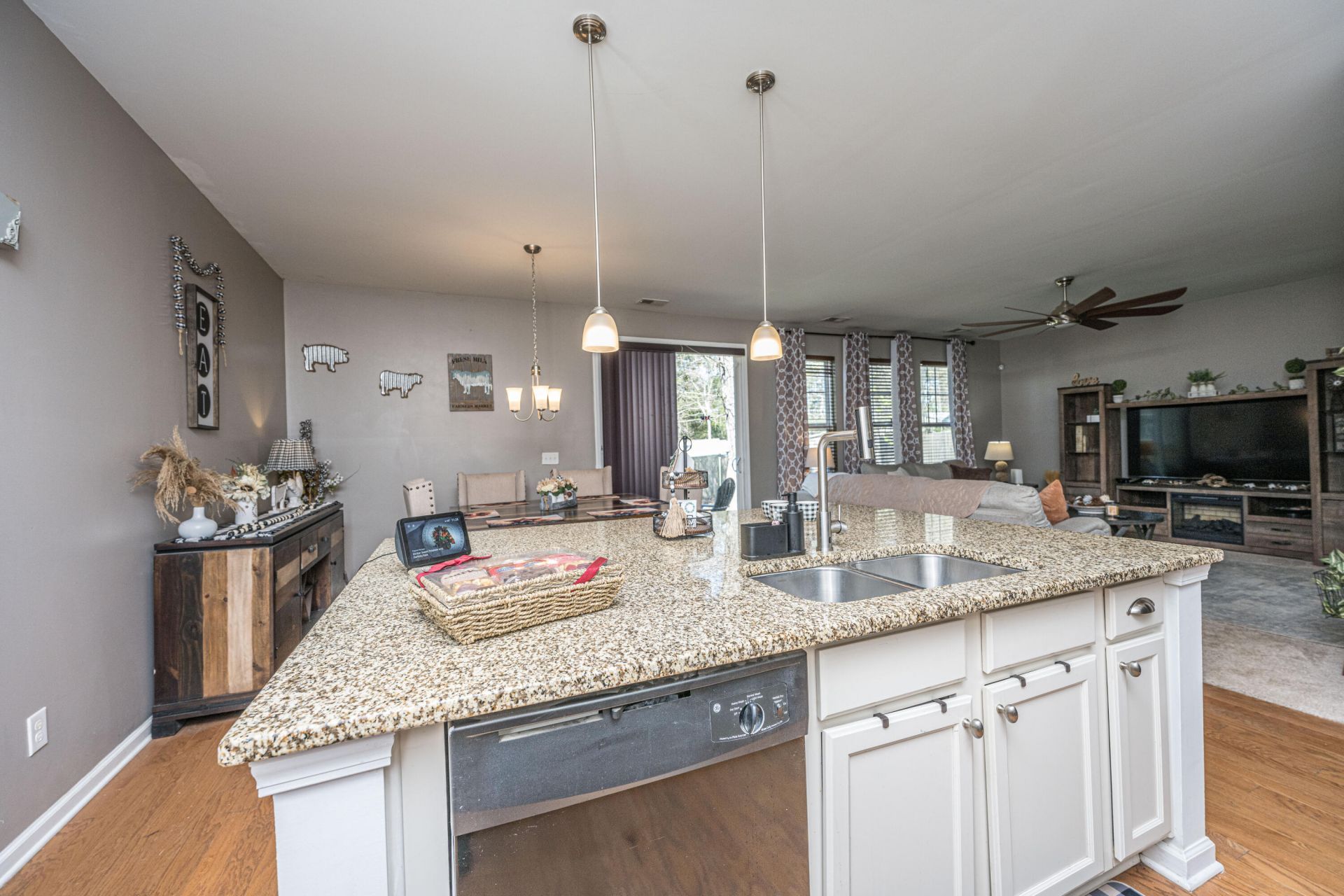 195 Hickory Ridge Way Photo 7
