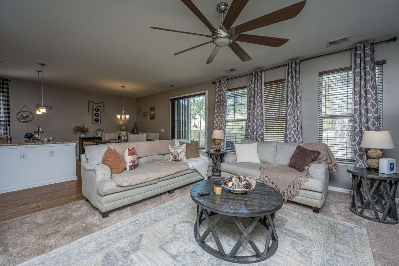 195 Hickory Ridge Way Photo 8