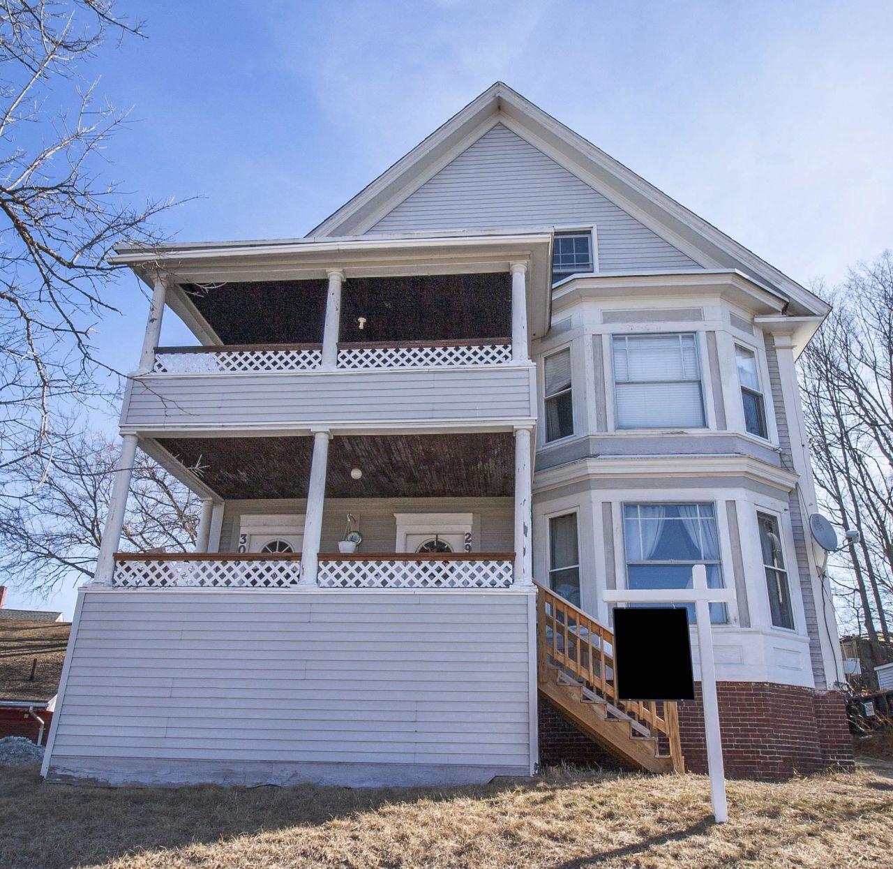 298-302 Village Street, Concord, NH 03303 Main Photo