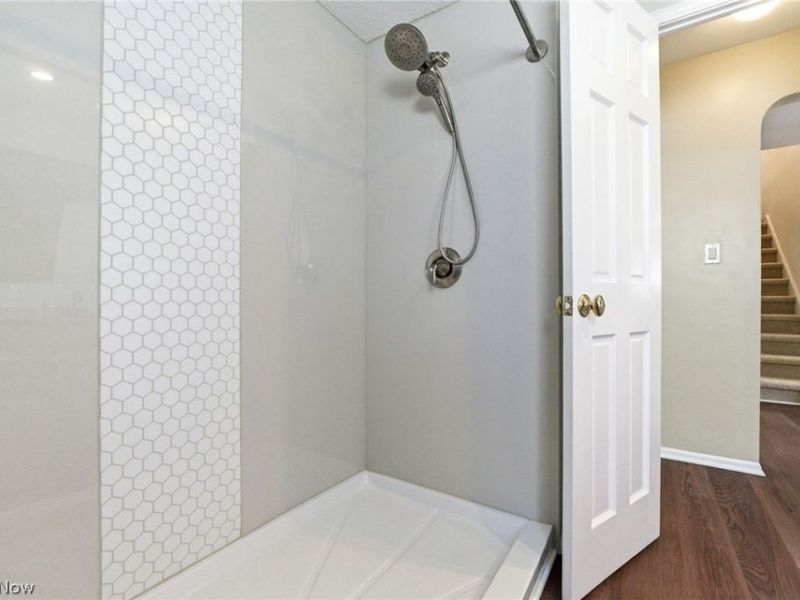 1216 E Miner Road, Mayfield Heights, OH 44124 Photo 17