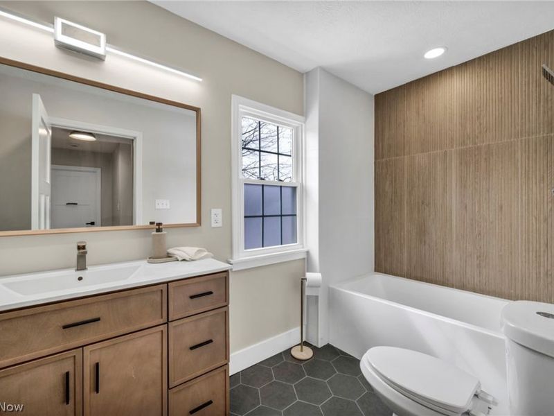 3630 Raymont Boulevard, University Heights, OH 44118 Photo 28