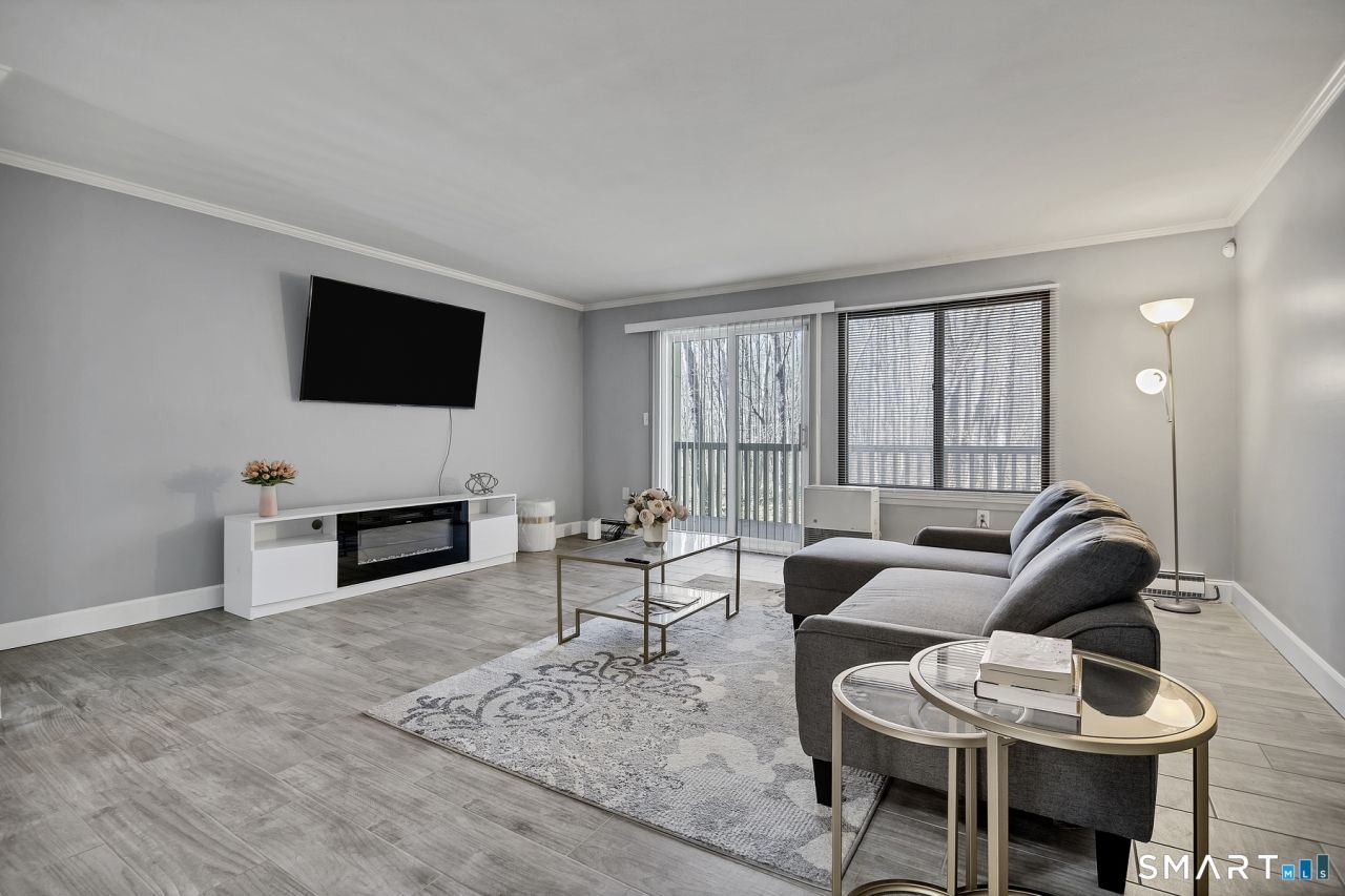 21 Hawthorn, Unit 21, Cromwell, CT 06416 Main Photo