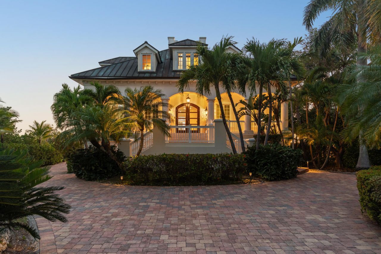 24 Cannon Royal Drive, Shark Key, FL 33040 Photo