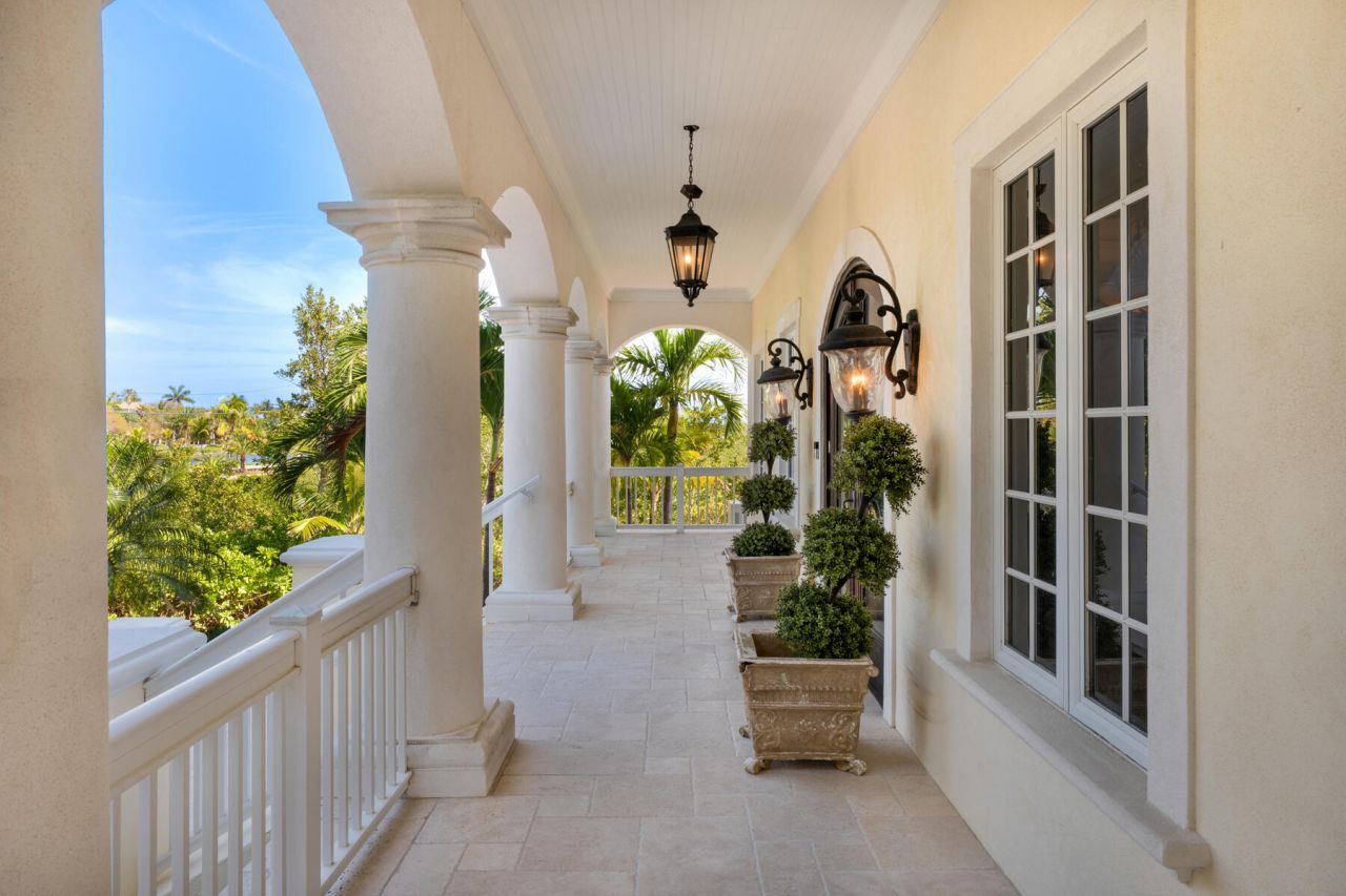 24 Cannon Royal Drive, Shark Key, FL 33040 Photo