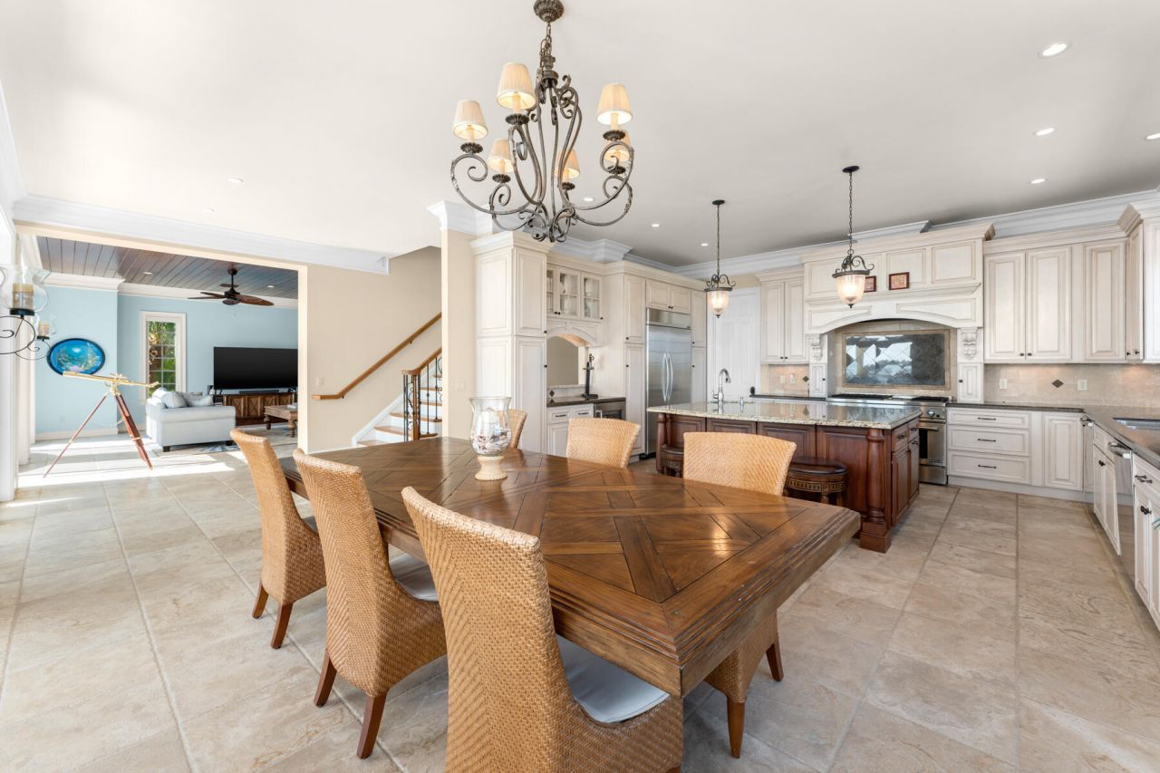 24 Cannon Royal Drive, Shark Key, FL 33040 Photo