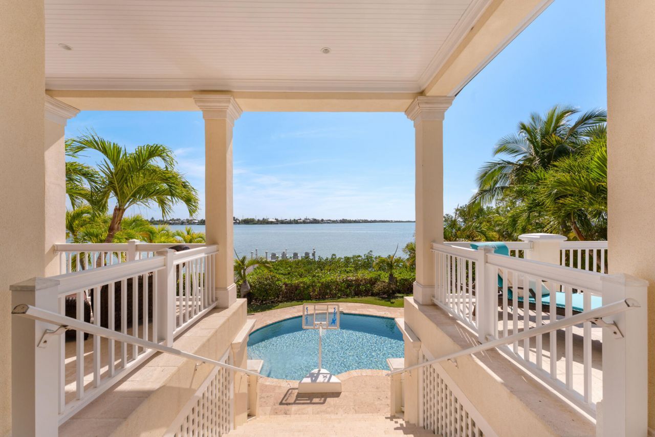 24 Cannon Royal Drive, Shark Key, FL 33040 Photo