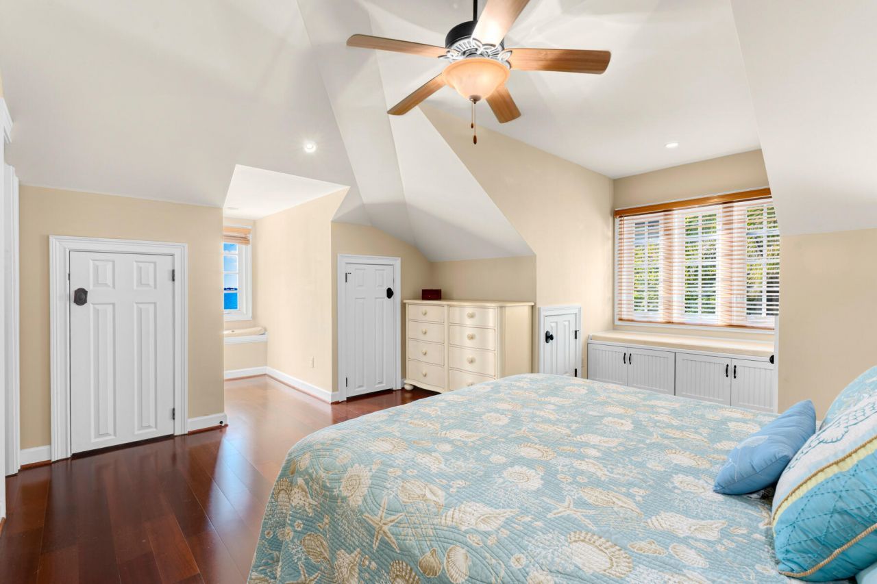 24 Cannon Royal Drive, Shark Key, FL 33040 Photo