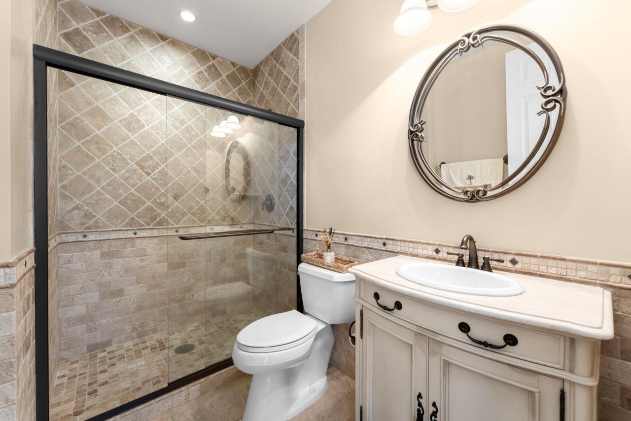 24 Cannon Royal Drive, Shark Key, FL 33040 Photo