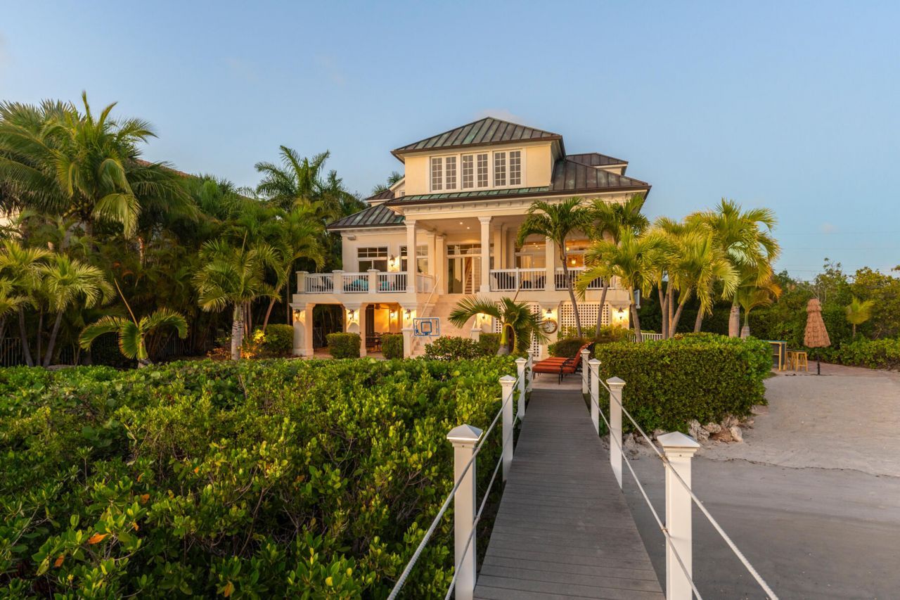 24 Cannon Royal Drive, Shark Key, FL 33040 Photo