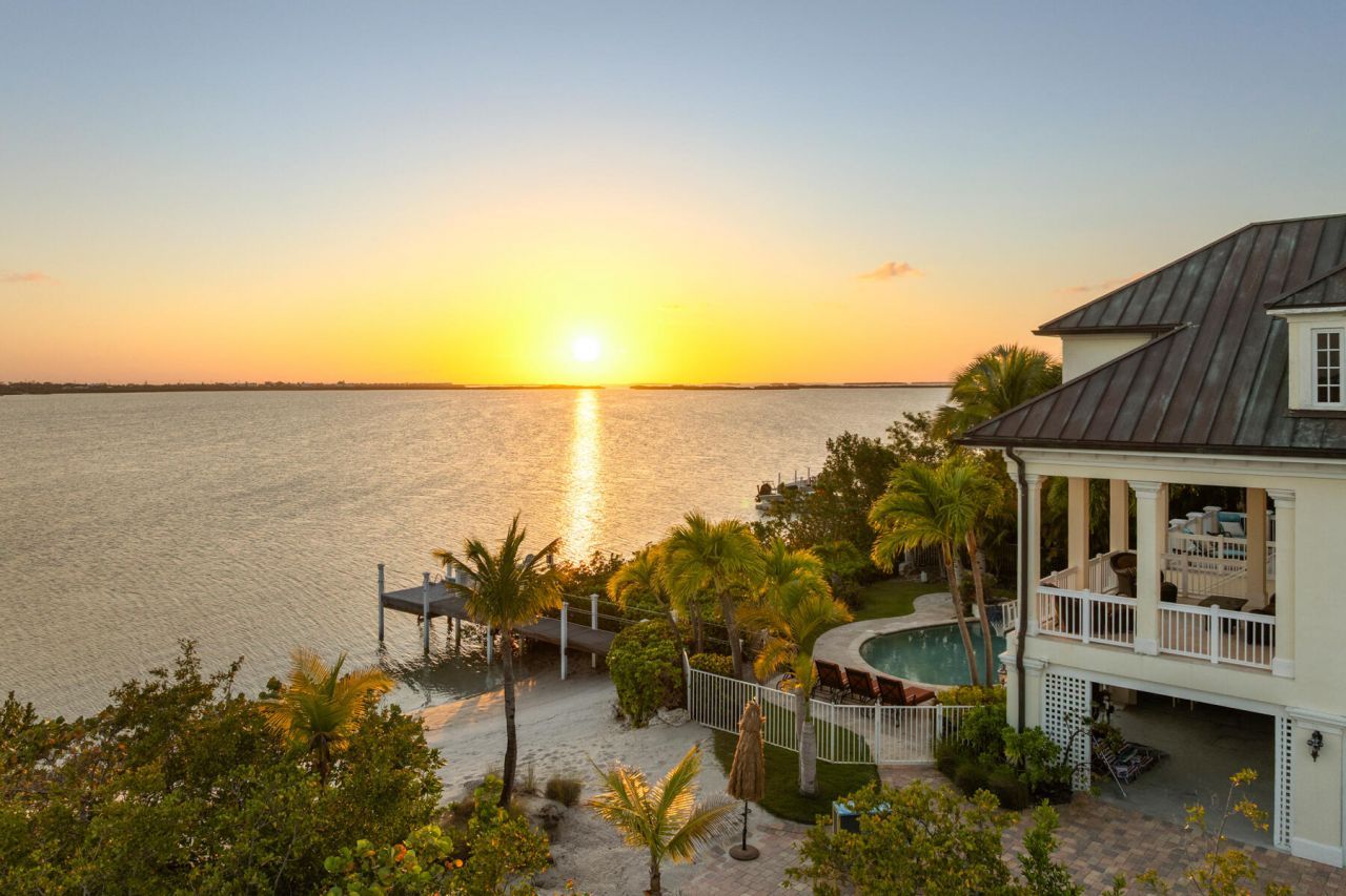 24 Cannon Royal Drive, Shark Key, FL 33040 Photo