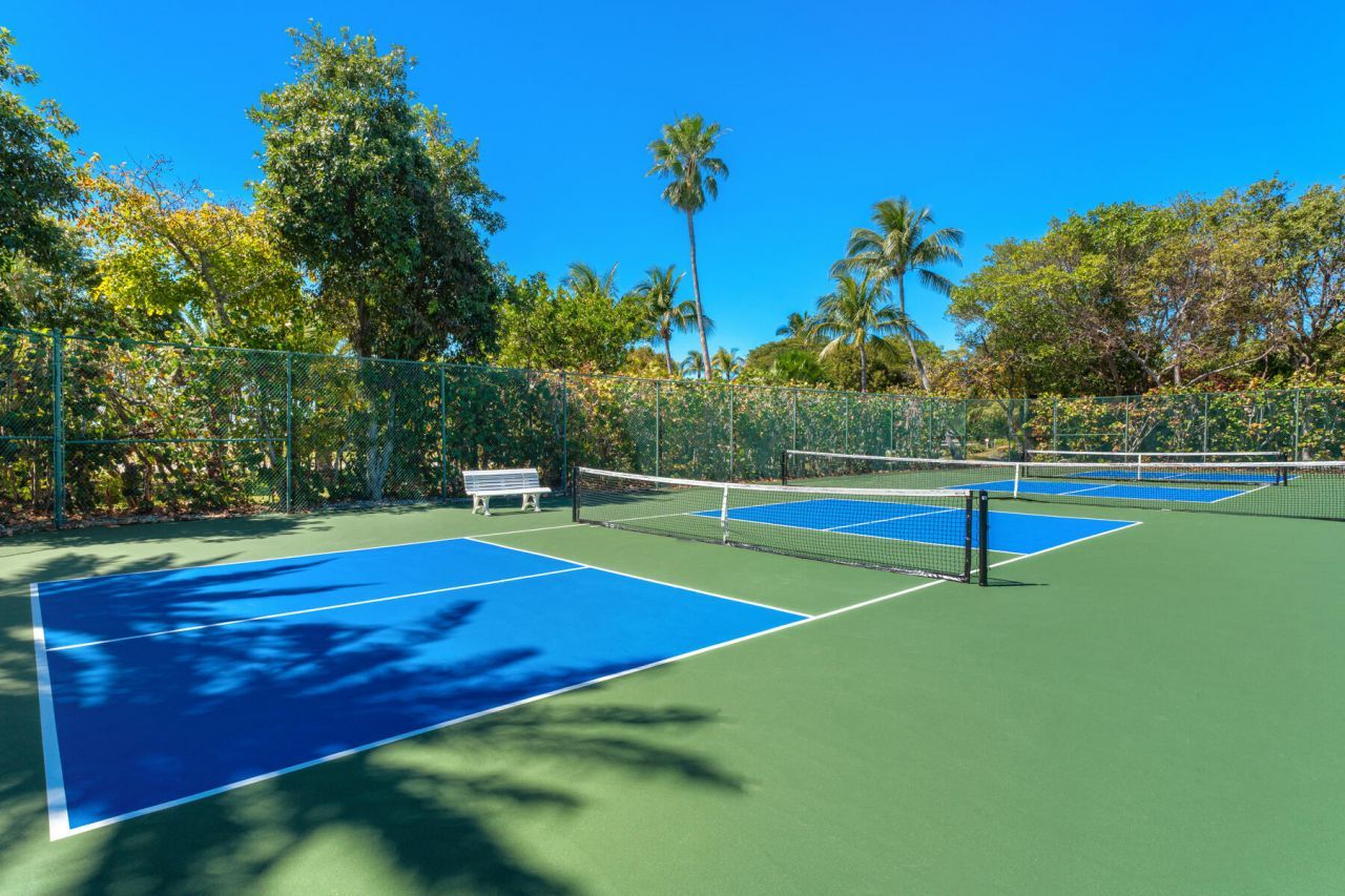 24 Cannon Royal Drive, Shark Key, FL 33040 Photo