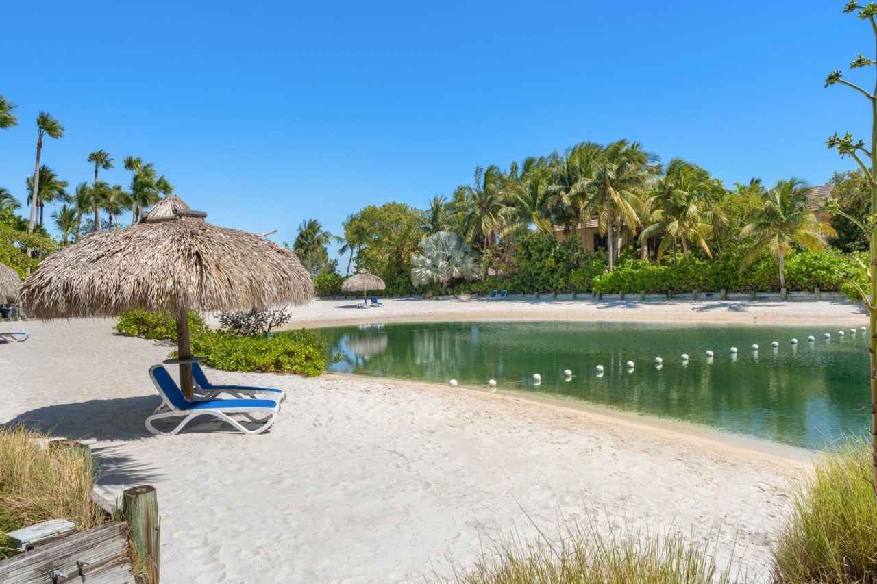 24 Cannon Royal Drive, Shark Key, FL 33040 Photo