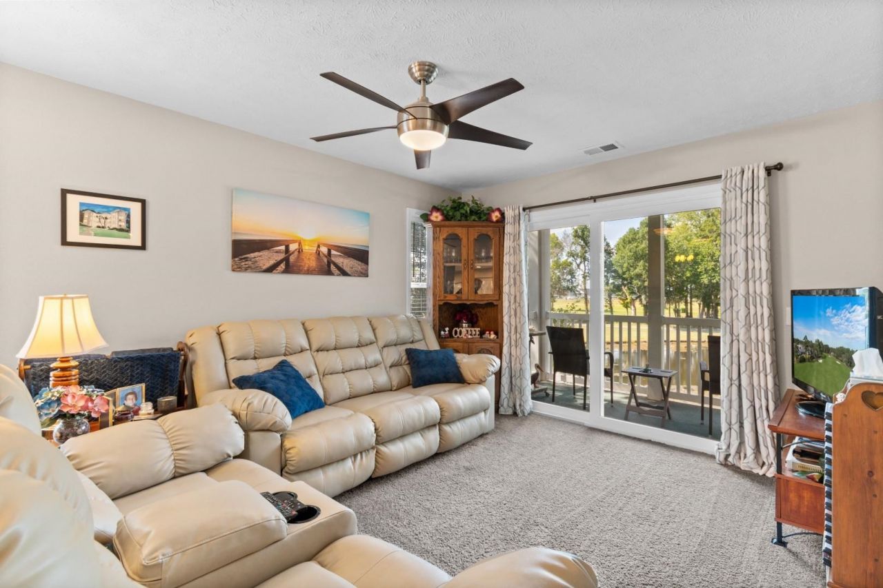 533 White River Dr.  Photo 10