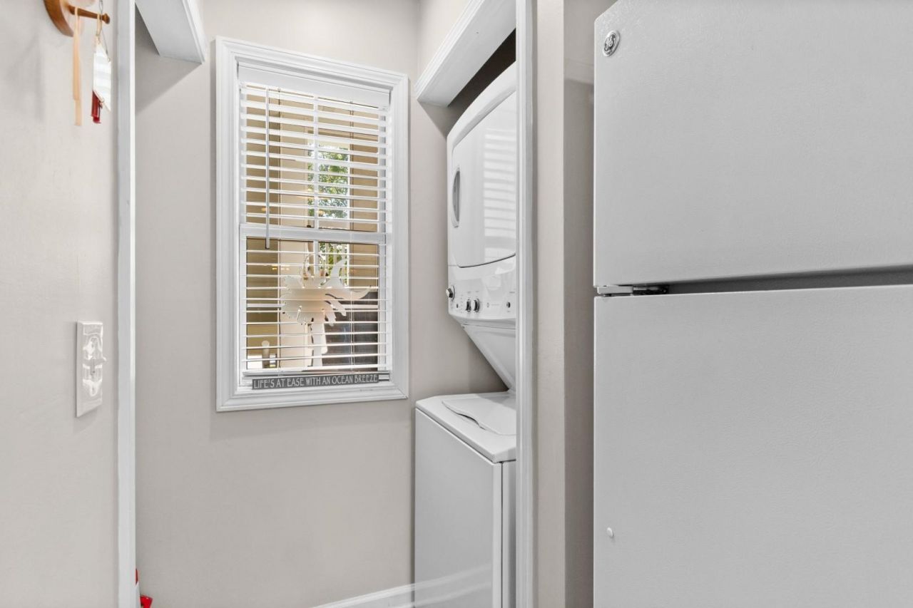 533 White River Dr.  Photo 19