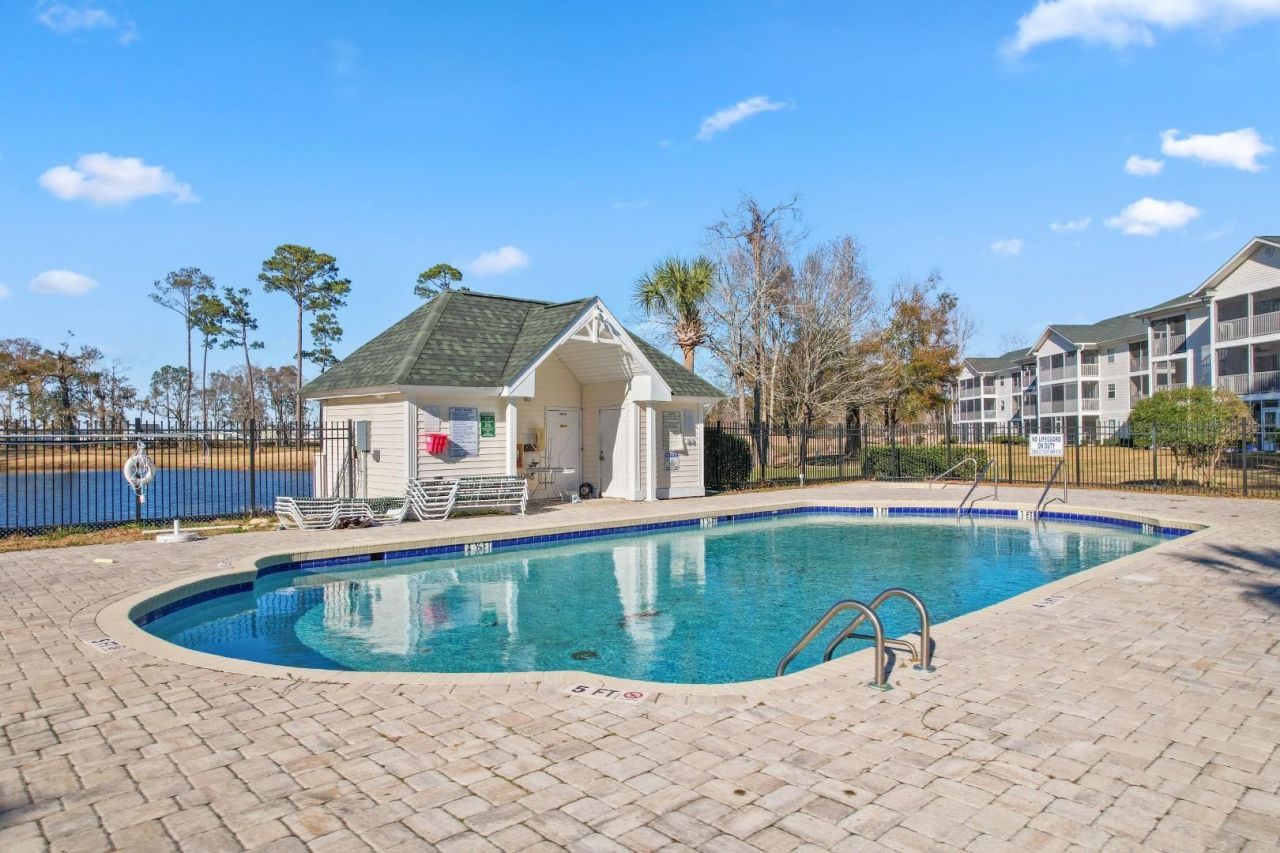 533 White River Dr.  Photo 32