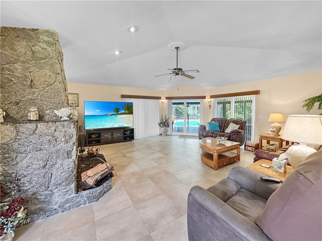 4100 Smokey Pines Court, Fort Pierce, FL 34951 Photo