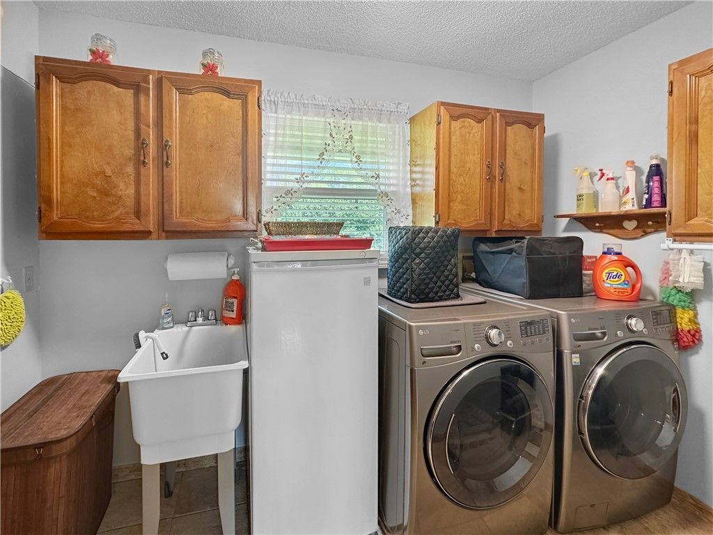 4100 Smokey Pines Court, Fort Pierce, FL 34951 Photo