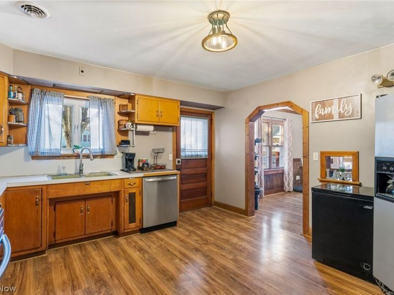 1742 N Ellsworth Avenue, Salem, OH 44460 Photo 7