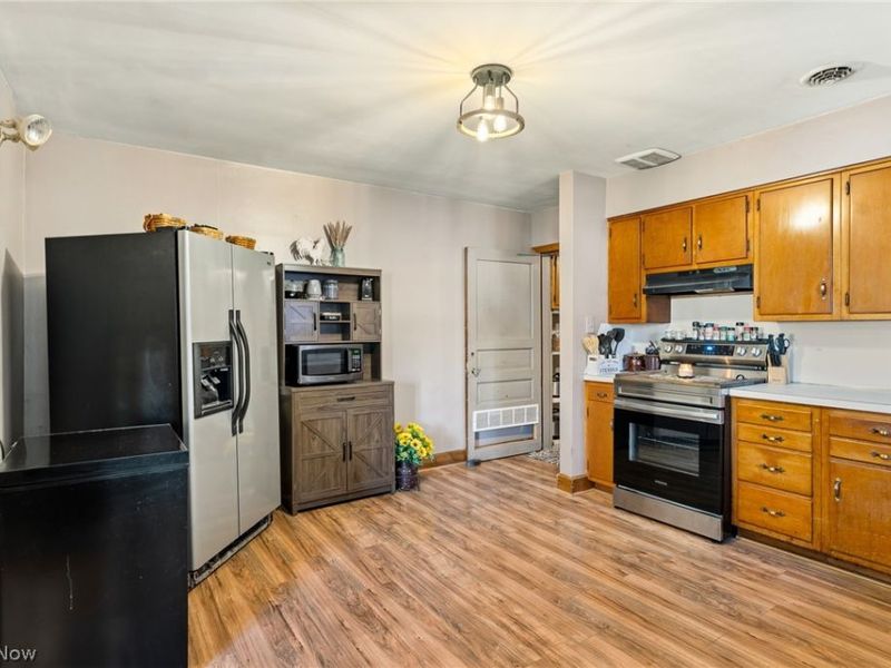 1742 N Ellsworth Avenue, Salem, OH 44460 Photo 8