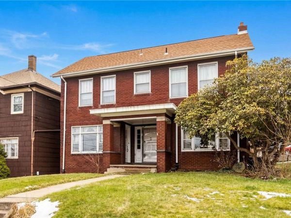 319 4th St, Ellwood City, PA 16117