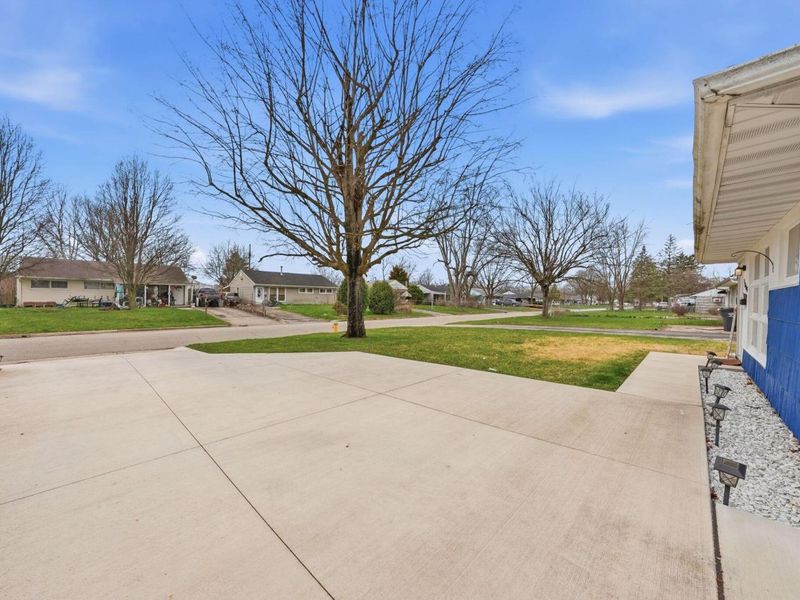 1696 Marsdale Avenue , Columbus, OH 43223 Photo 24