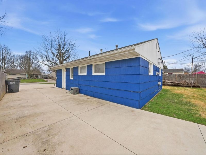 1696 Marsdale Avenue , Columbus, OH 43223 Photo 25