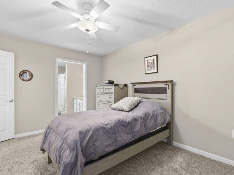 8392 Taylor Chase Drive , Reynoldsburg, OH 43068 Photo 18