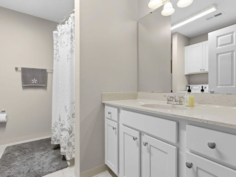 8392 Taylor Chase Drive , Reynoldsburg, OH 43068 Photo 20