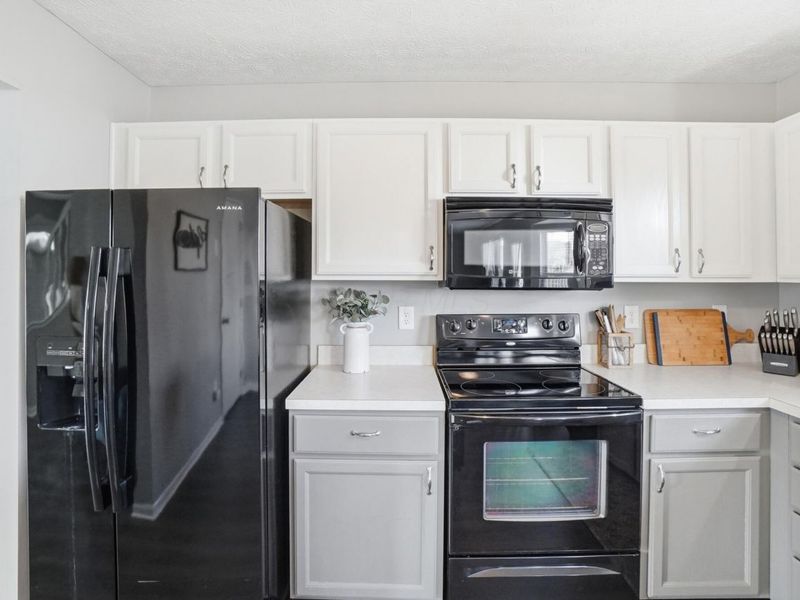 8496 Leader Drive , Galloway, OH 43119 Photo 14