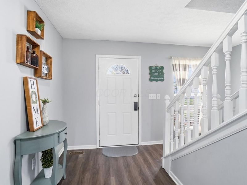 8496 Leader Drive , Galloway, OH 43119 Photo 4