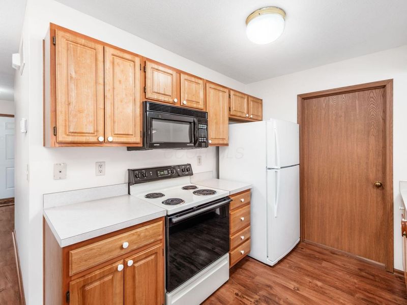 1108 Arbor Oaks Lane , Galloway, OH 43119 Photo 7