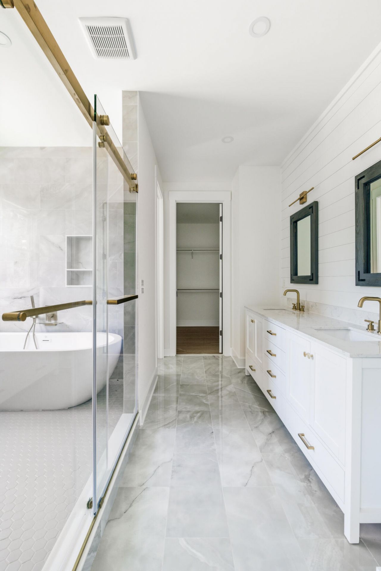 2000 Bahama Drive Photo 61